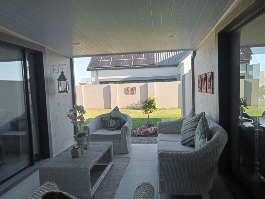 3 Bedroom Property for Sale in Le Grand Golf Estate Western Cape